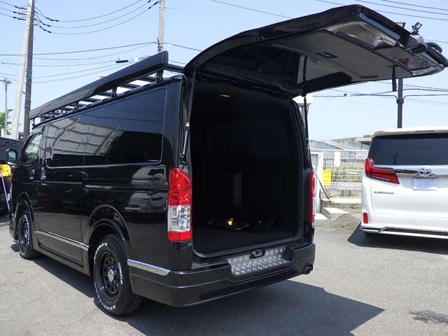 トヨタ ハイエースバン ２．８ スーパーＧＬ ダークプライムＩＩ ロングボディ ディーゼルターボ R3年 (関東) 99