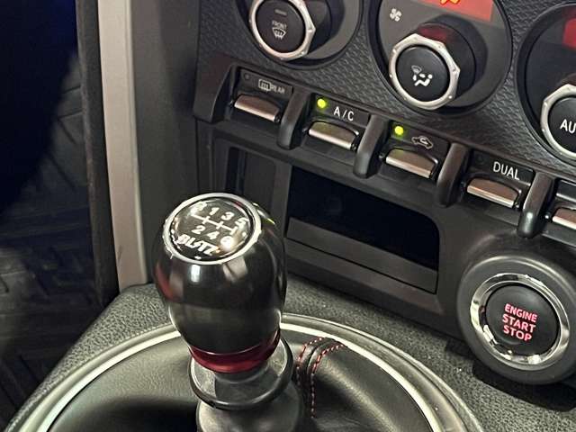 トヨタ ８６ ２．０ ＧＴ リミテッド H24年 () 99