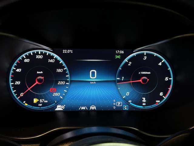 メルセデスベンツ ＧＬＣクラス ２２０ Ｄ ４マチック スポーツライン エディション ディーゼルターボ ４ＷＤ R3年 () 99
