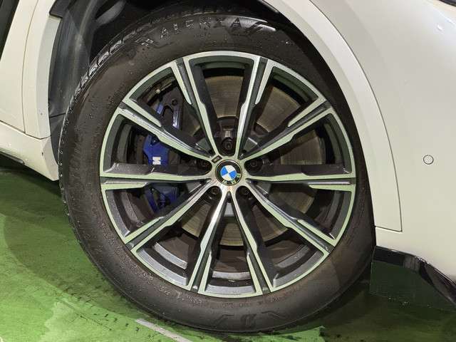 ＢＭＷ Ｘ５ Ｘドライブ ３５Ｄ Ｍスポーツ ４ＷＤ R1年 () 99