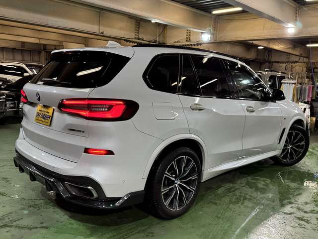 ＢＭＷ Ｘ５ Ｘドライブ ３５Ｄ Ｍスポーツ ４ＷＤ R1年 () 99