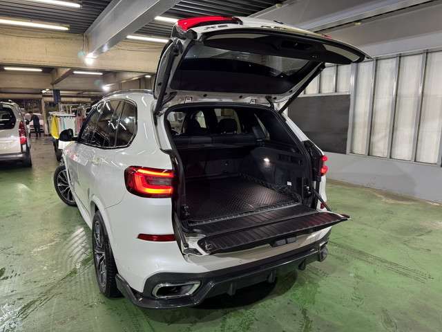 ＢＭＷ Ｘ５ Ｘドライブ ３５Ｄ Ｍスポーツ ４ＷＤ R1年 () 99