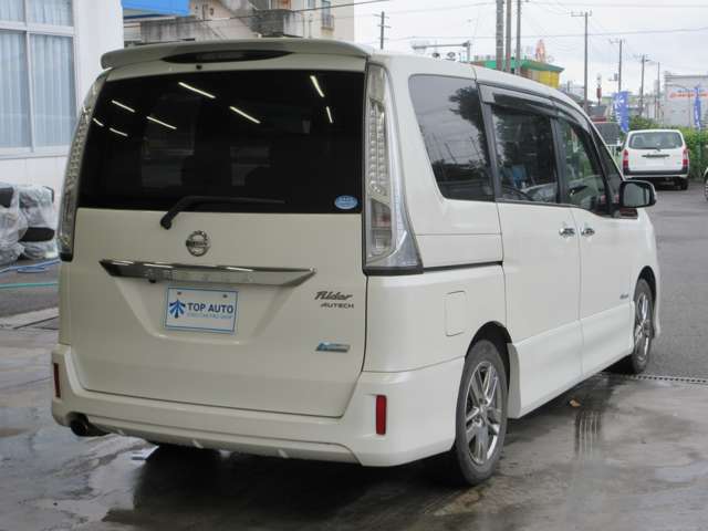 日産 セレナ ２．０ ライダー ブラックライン Ｓ－ＨＹＢＲＩＤ H25年 (関東) 99