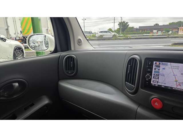 日産 キューブ １．５ １５Ｘ H29年 () 99