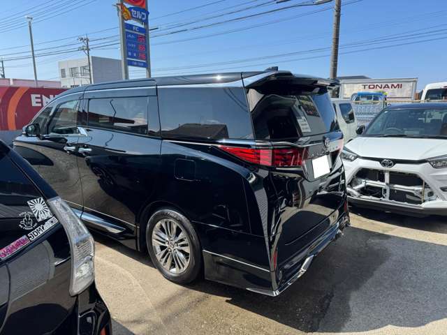 トヨタ アルファード　ハイブリッド ハイブリッド ２．５ Ｚ Ｅ－ＦＯＵＲ ４ＷＤ R7年 (甲信越・北陸) 99