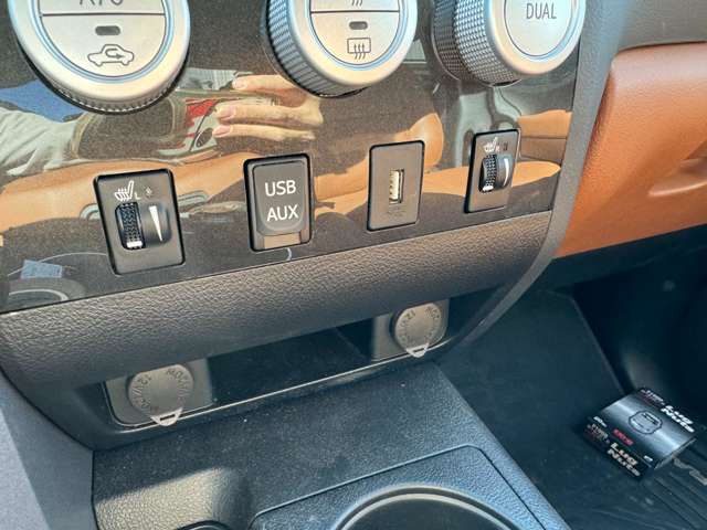 米国トヨタ タンドラ クルーマックス リミテッド ５．７ Ｖ８ ４ＷＤ H25年 (甲信越・北陸) 99