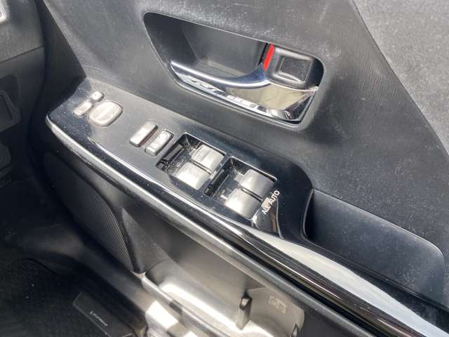 トヨタ プリウスΑ １．８ Ｓ H27年 (甲信越・北陸) 99