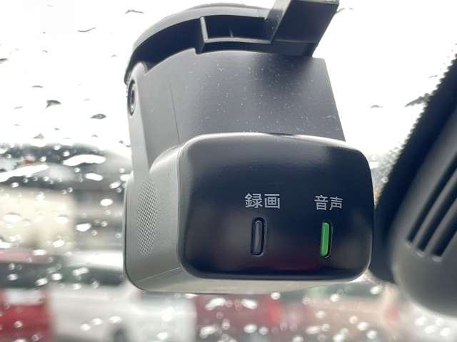 日産 セレナ ２．０ ハイウェイスター Ｖ R4年 () 99