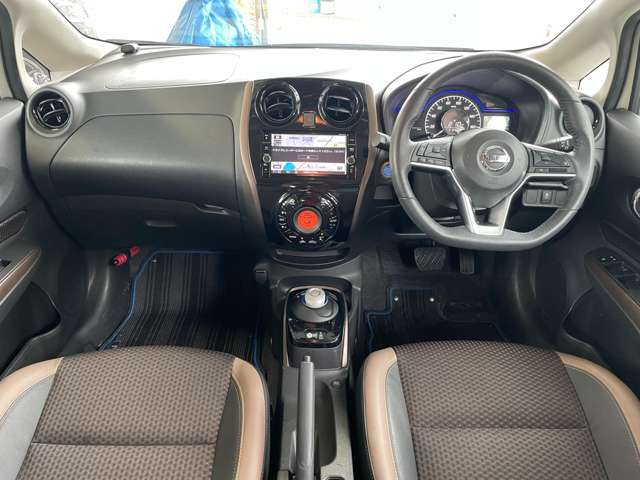 日産 ノート １．２ Ｅ－ＰＯＷＥＲ メダリスト R1年 () 99