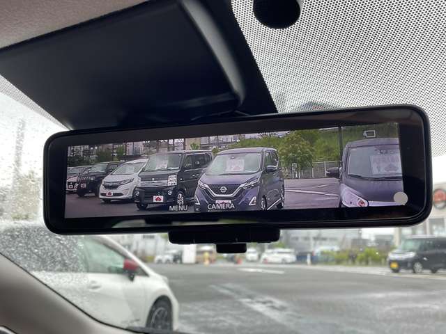 日産 ノート １．２ Ｅ－ＰＯＷＥＲ メダリスト R1年 () 99