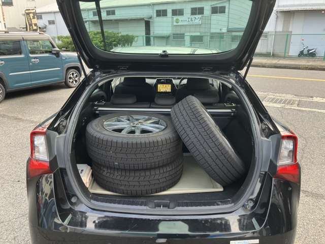 トヨタ プリウス １．８ Ｓ セーフティ プラスＩＩ R3年 (近畿) 99