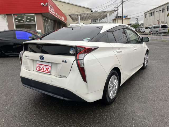 トヨタ プリウス １．８ Ｓ セーフティ プラス H29年 (近畿) 99