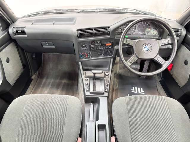 ＢＭＷ ３シリーズ ３２０ｉ S63年 (近畿) 99