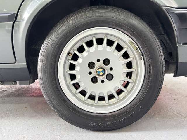 ＢＭＷ ３シリーズ ３２０ｉ S63年 (近畿) 99
