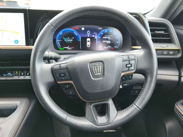 トヨタ クラウン　クロスオーバー　ハイブリッド ２．５ Ｇ アドバンスト レザー パッケージ Ｅ－ＦＯＵＲ ４ＷＤ R6年 () 99