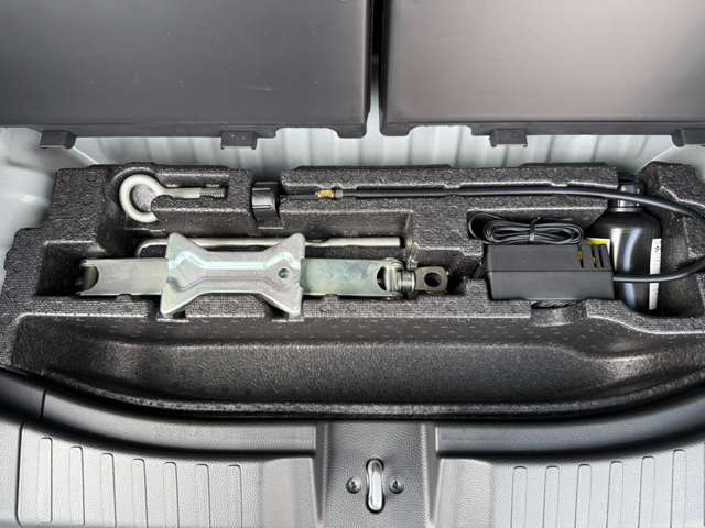 ホンダ Ｎ　ＢＯＸ カスタム ６６０ Ｇ Ｌ ホンダセンシング H30年 (近畿) 99