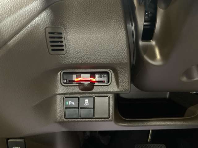 ホンダ Ｎ　ＢＯＸ ６６０ Ｌ R4年 (近畿) 99