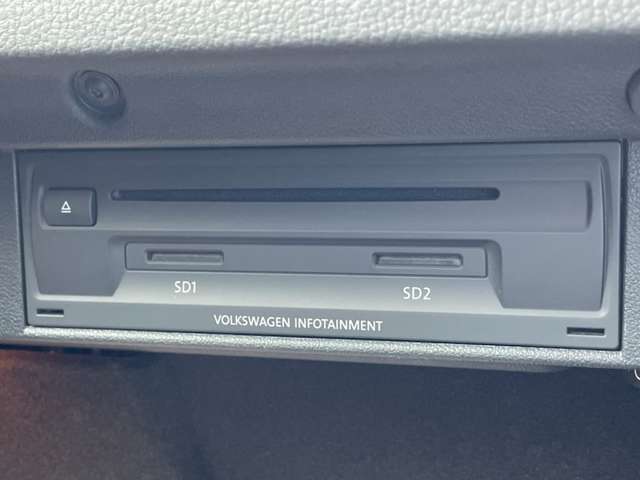 フォルクスワーゲン ゴルフ ＴＳＩ　ハイライン H27年 () 99