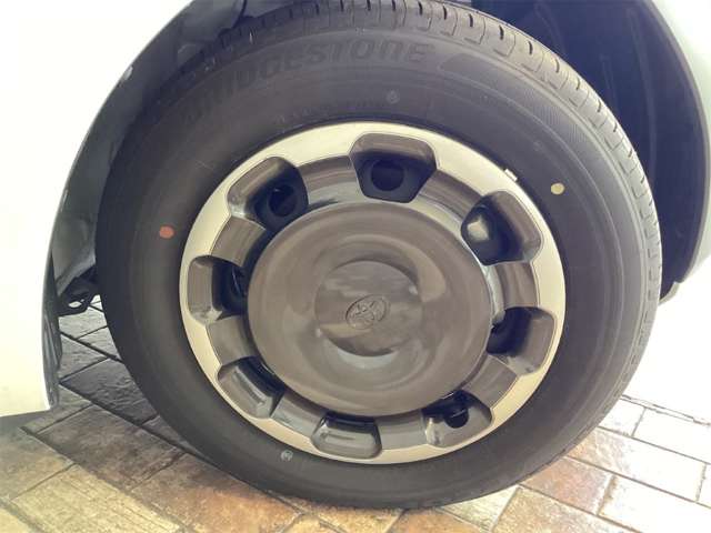 トヨタ シエンタ １．５ Ｚ R7年 (近畿) 99