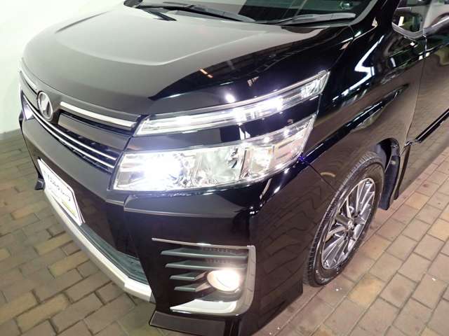 トヨタ ヴォクシー ２．０ ＺＳ 煌 H28年 (近畿) 99