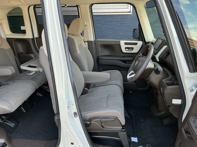 ホンダ Ｎ　ＢＯＸ ６６０ Ｌ R5年 (近畿) 99