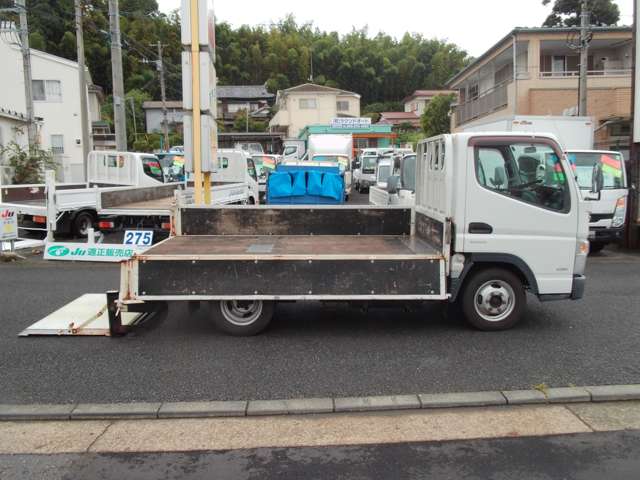 三菱フソウ キャンター ３．０ ロング 全低床 ディーゼルターボ H27年 (関東) 99