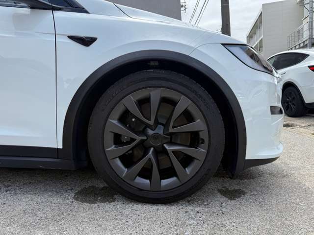 テスラ モデルＸ ロングレンジ ＡＷＤ クリーム内装 ６人乗リ R5年 (東海) 99
