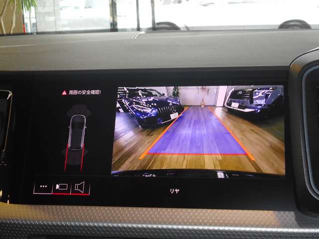 アウディ Ａ１　スポーツバック ２５　ＴＦＳＩ　Ｓライン R7年 (近畿) 99