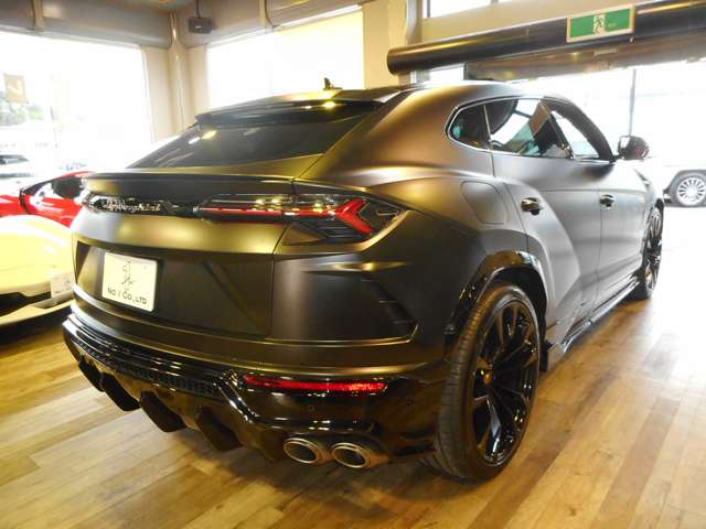 ランボルギーニ ウルス ４．０ ４ＷＤ R1年 (近畿) 99