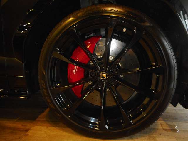 ランボルギーニ ウルス ４．０ ４ＷＤ R1年 (近畿) 99