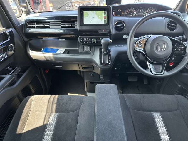 ホンダ Ｎ　ＢＯＸ カスタム ６６０ Ｌ R3年 (関東) 99