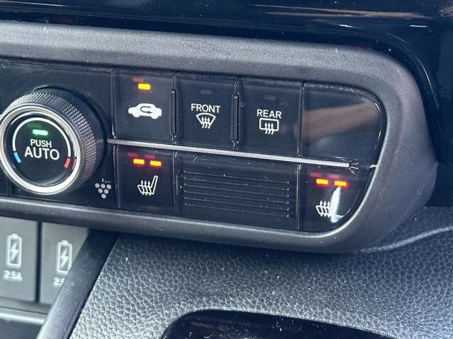 ホンダ Ｎ　ＢＯＸ カスタム ６６０ Ｌ R3年 (関東) 99