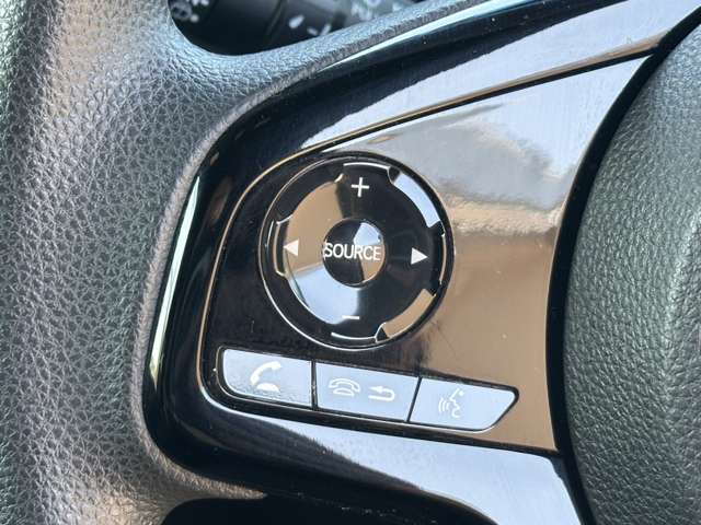 ホンダ Ｎ　ＢＯＸ カスタム ６６０ Ｌ R3年 (関東) 99