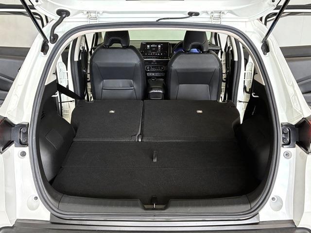 日産 ノート １．２ ＡＵＴＥＣＨ クロスオーバー R4年 (中国) 99