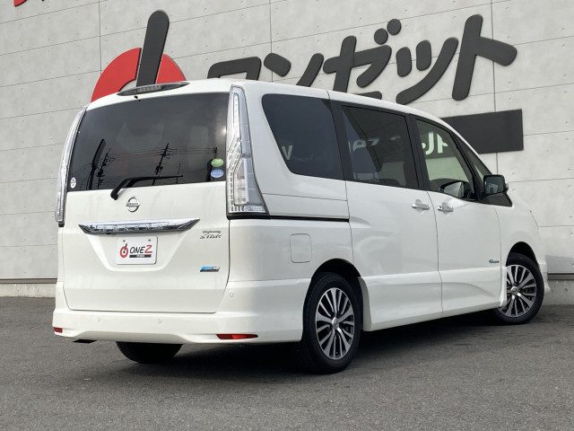 日産 セレナ ２．０ ハイウェイスター Ｖセレクション＋ＳＡＦＥＴＹ Ｓ－ＨＹＢＲＩＤ アドバンストセーフティ ＰＫＧ H27年 (四国) 99