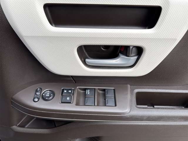 ホンダ Ｎ　ＢＯＸ ６６０ Ｇ R4年 (近畿) 99