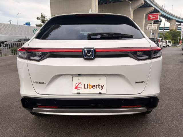 ホンダ ヴェゼル １．５ Ｅ：ＨＥＶ Ｚ R3年 (近畿) 99