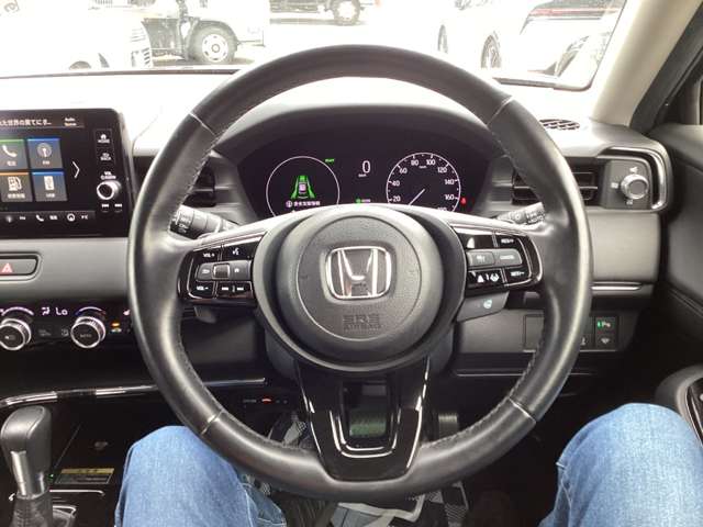 ホンダ ヴェゼル １．５ Ｅ：ＨＥＶ Ｚ R3年 (近畿) 99