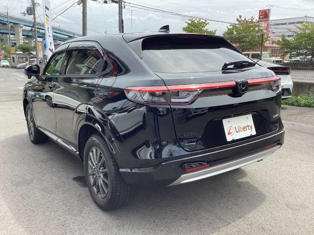 ホンダ ヴェゼル １．５ Ｅ：ＨＥＶ Ｚ R3年 (近畿) 99