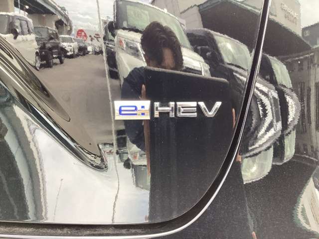 ホンダ ヴェゼル １．５ Ｅ：ＨＥＶ Ｚ R3年 (近畿) 99
