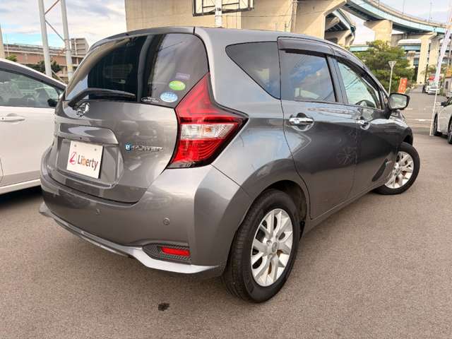 日産 ノート １．２ Ｅ－ＰＯＷＥＲ メダリスト H29年 (近畿) 99