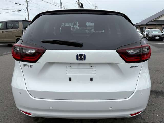 ホンダ フィット　ハイブリッド １．５ Ｅ：ＨＥＶ ホーム R5年 (東海) 99