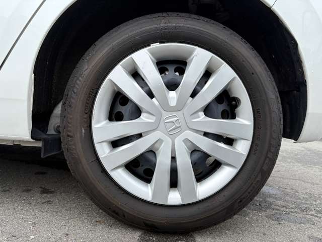 ホンダ フィット　ハイブリッド １．５ Ｅ：ＨＥＶ ホーム R5年 (東海) 99