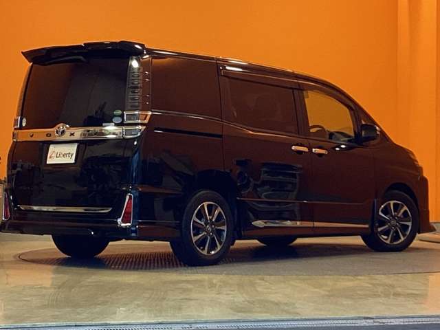 トヨタ ヴォクシー ２．０ ＺＳ H29年 (近畿) 99
