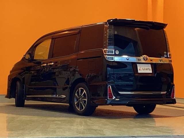 トヨタ ヴォクシー ２．０ ＺＳ H29年 (近畿) 99