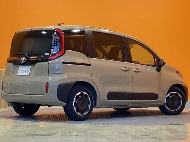 トヨタ シエンタ １．５ Ｚ R7年 (近畿) 99