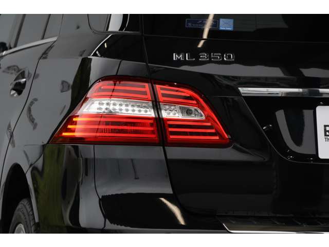 メルセデスベンツ Ｍクラス ＭＬ３５０ ブルーテック ＡＭＧスポーツパッケージ ４マチック ４ＷＤ H26年 (近畿) 99