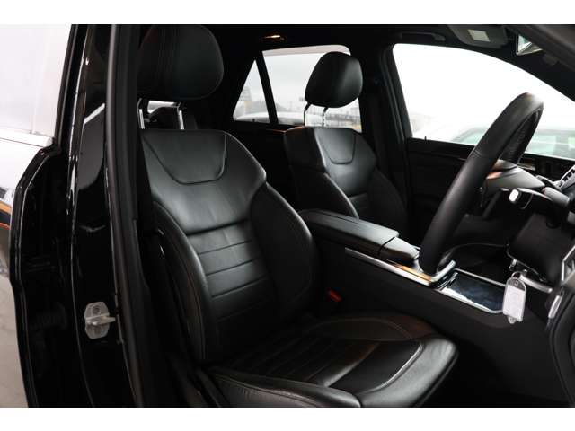 メルセデスベンツ Ｍクラス ＭＬ３５０ ブルーテック ＡＭＧスポーツパッケージ ４マチック ４ＷＤ H26年 (近畿) 99
