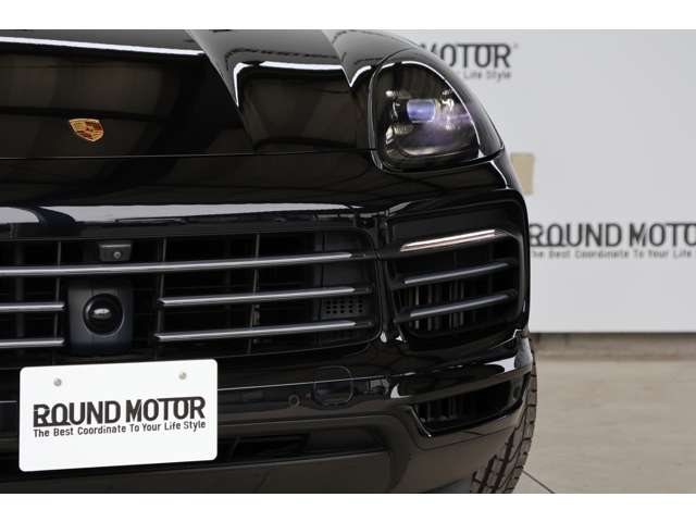 ポルシェ カイエン ３．０ ティプトロニックＳ ４ＷＤ R1年 (近畿) 99