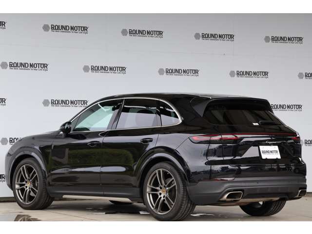 ポルシェ カイエン ３．０ ティプトロニックＳ ４ＷＤ R1年 (近畿) 99